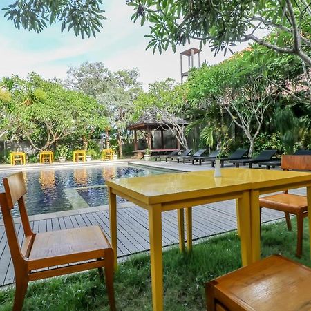 Capital O 2114 Grand Jimbaran Boutique Hotel Экстерьер фото
