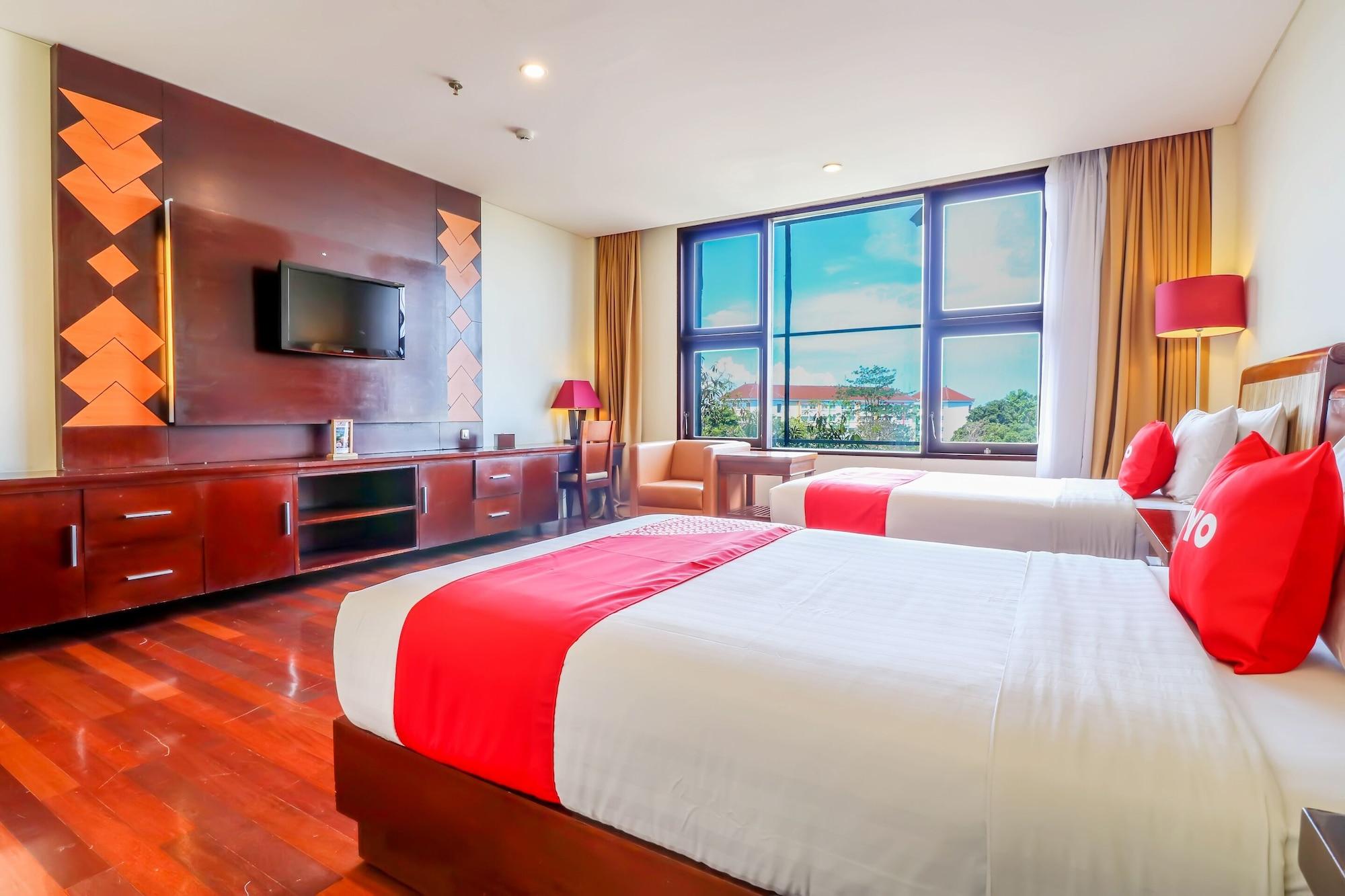 Capital O 2114 Grand Jimbaran Boutique Hotel Экстерьер фото