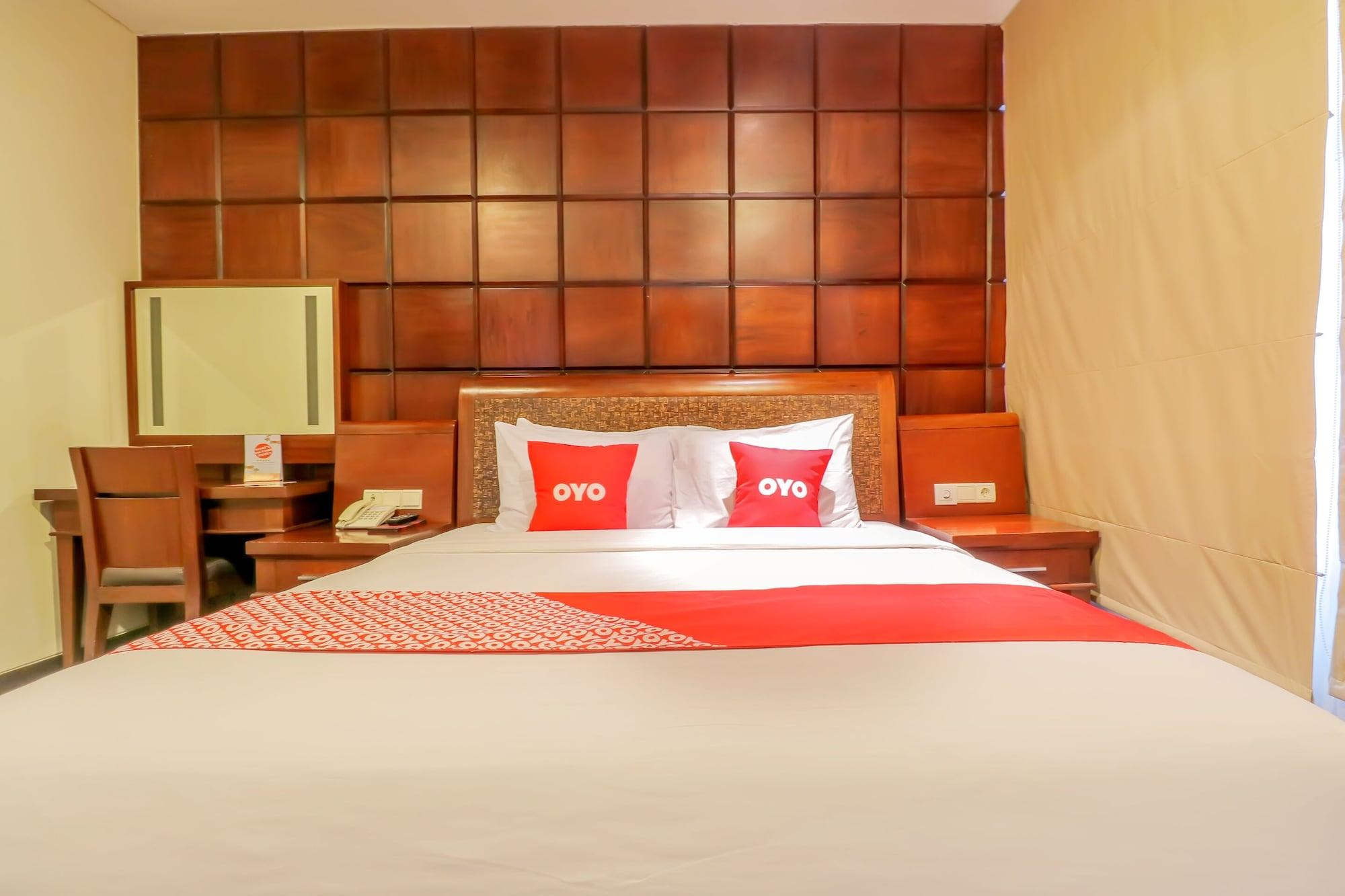 Capital O 2114 Grand Jimbaran Boutique Hotel Экстерьер фото