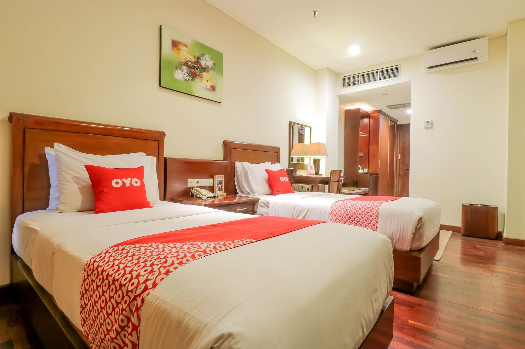 Capital O 2114 Grand Jimbaran Boutique Hotel Экстерьер фото