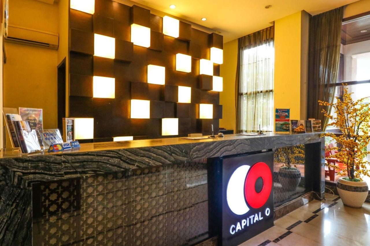 Capital O 2114 Grand Jimbaran Boutique Hotel Экстерьер фото